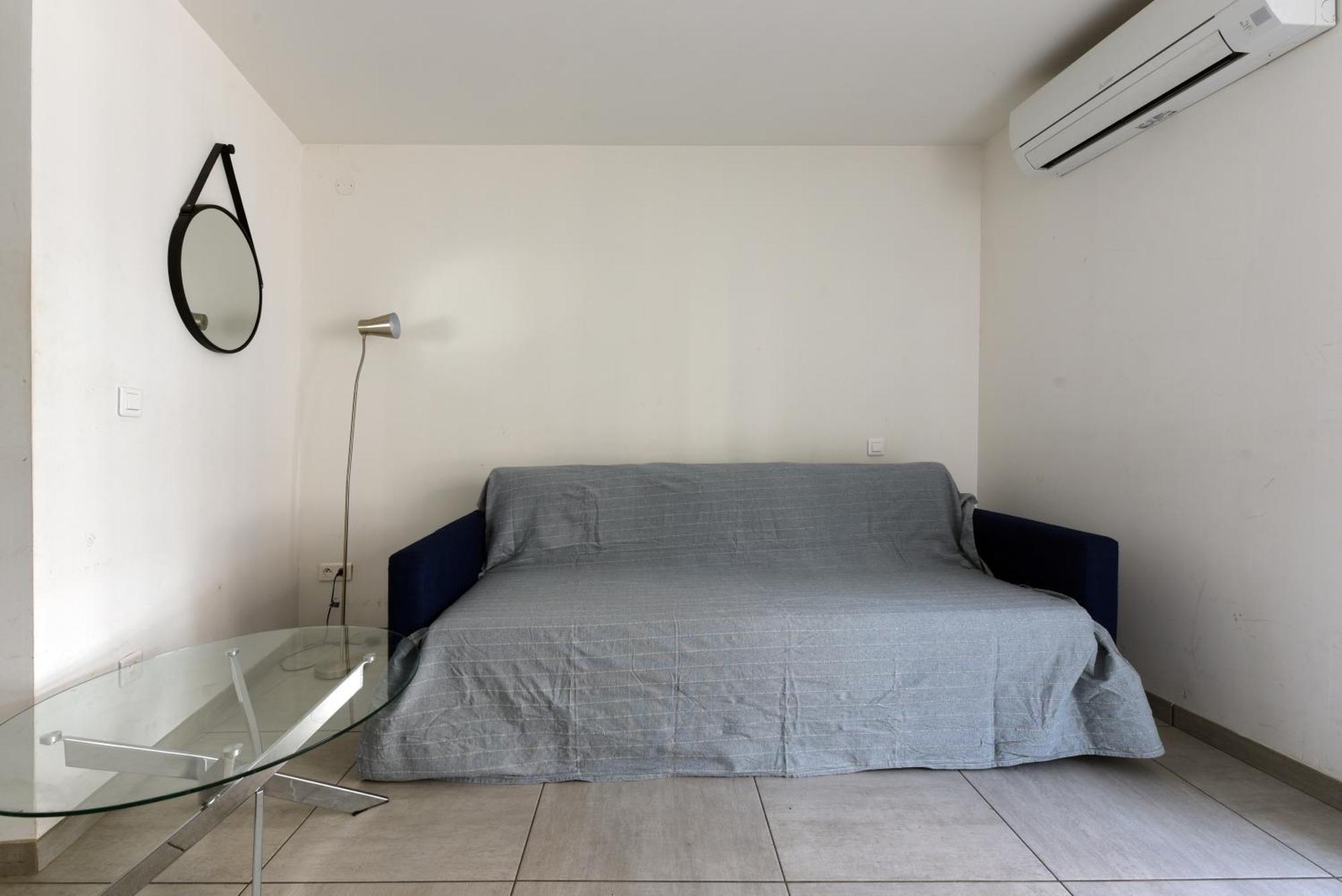 Provencal Studio Netflix Appart-Hotel-Provence La Fare-les-Oliviers Екстериор снимка